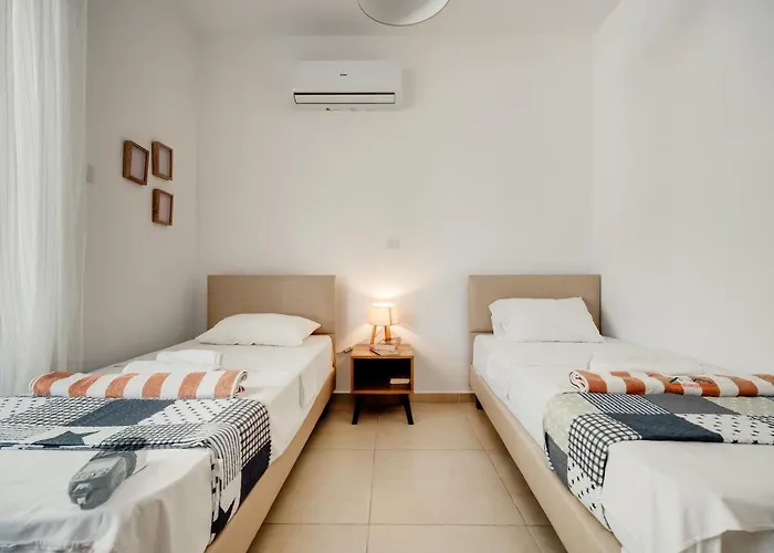 Sunnyvillas: 2br Mythical Apt*swimming Pool*ak04 Appartamento Paralimni